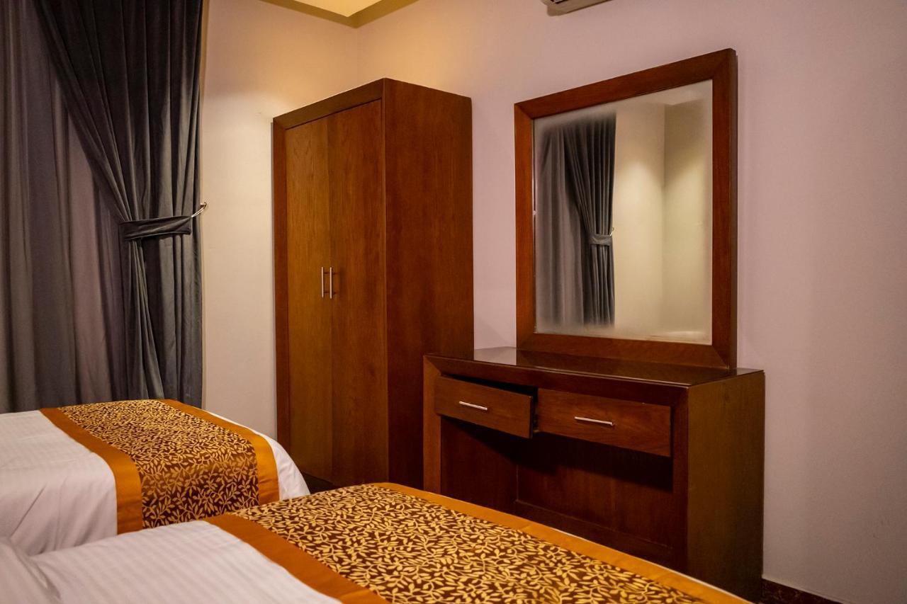 Ahlin Suites Riyadh Bagian luar foto