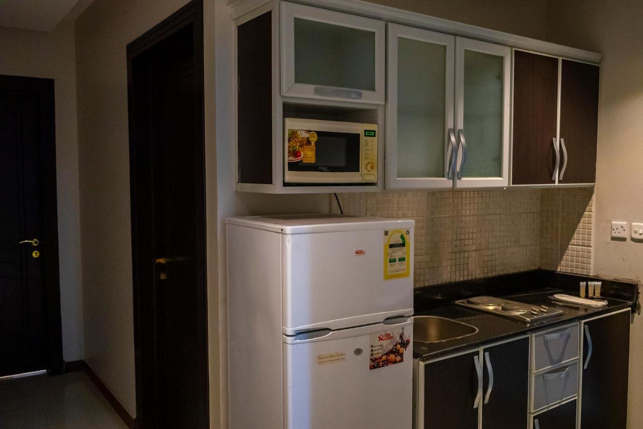 Ahlin Suites Riyadh Bagian luar foto