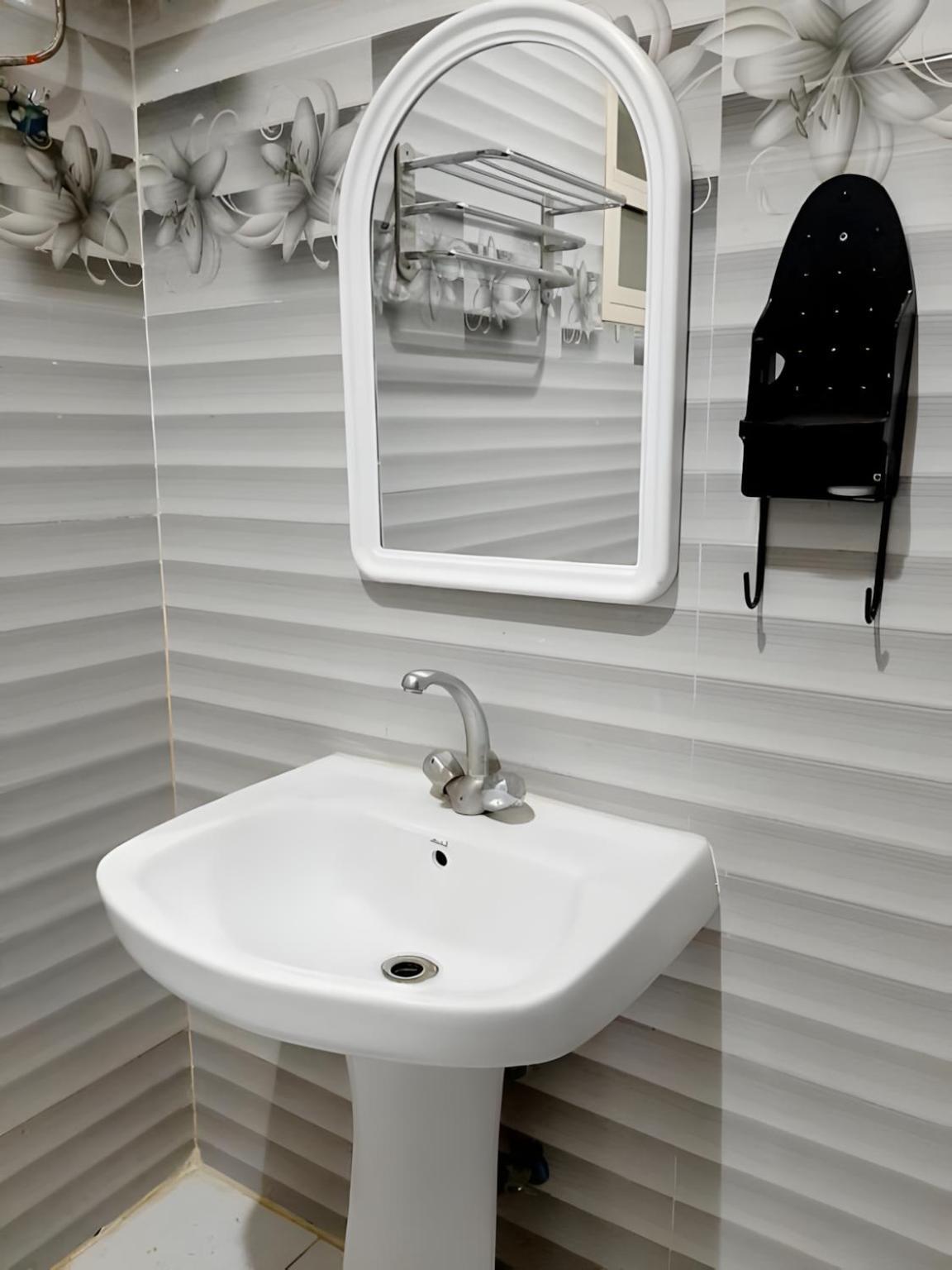 Ahlin Suites Riyadh Bagian luar foto