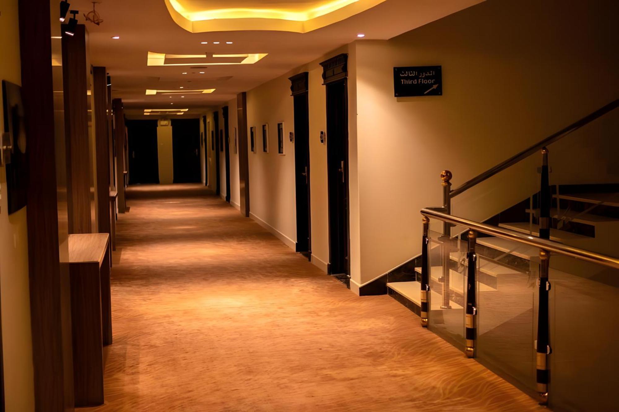 Ahlin Suites Riyadh Bagian luar foto